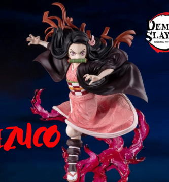 Figura de Nezuko Kamado, protagonista de Kimetsu No Yaiba, Demon Slayer o en España, Guardianes de la Noche. Figura sobre fondo negro con logo de la popular serie de anime en la parte de arriba derecha y nombre en rojo en la parte baja izquierda.